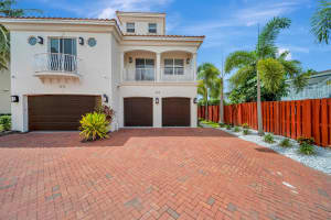 1368 BAYVIEW DR, Fort Lauderdale, FL 33306 - MLS#F10517337