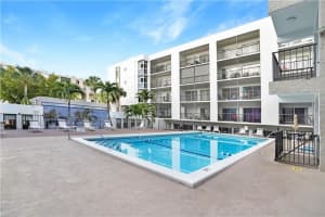 MLS# F10517368, Sunny Isles Beach, Florida 33160
