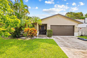 350 SW 32nd Ave, Deerfield Beach, FL 33442 Sold 09/26/25