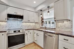 912 SE 16th Ct, Deerfield Beach, FL 33441 - MLS#F10517383