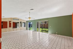 711 SW 95th Ter, Pembroke Pines, FL 33025 Sold 11/24/25