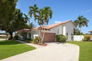 1541 NW 101st Ave, Plantation, FL 33322 Sold 10/03/25