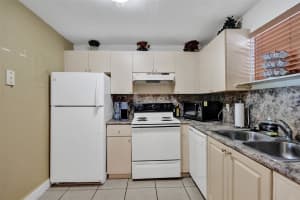 4235 N University Dr 110, Sunrise, FL 33351 Sold 10/03/25