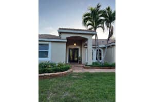 4910 104th Avenue, Coral Springs, FL 33076 - MLS#F10517474