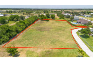 2439 SW 33rd Cir, Okeechobee, FL 34974 Sold 09/10/25