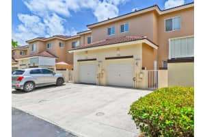 2314 SE 21st St, Homestead, FL 33035 - MLS#F10517512