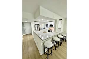 2208 S Cypress Bend Dr 308, Pompano Beach