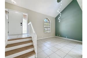 1700 NW 107th Ter, Plantation, FL 33322 Sold 10/01/25