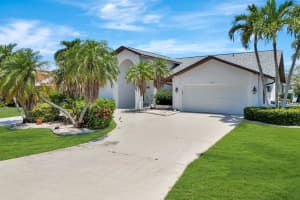 421 SW 51st Ter, Cape Coral, FL 33914 - MLS#F10517599