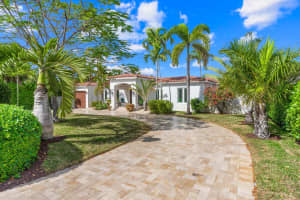2317 NE 12th St, Fort Lauderdale, FL 33304 - MLS#F10517614