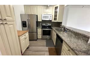 3624 N University Dr 3624, Coral Springs