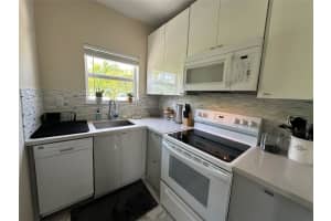 1501 SE 2nd Ct Unit 8 8, Fort Lauderdale, FL 33301 - MLS#F10517627