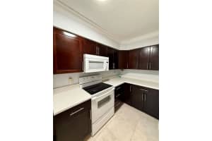 8131 NW 17th Mnr 8131, Plantation, FL 33322 - MLS#F10517641