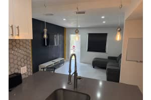 2201 Greene St 2, Hollywood, FL 33020 - MLS#F10517700