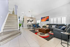 225 Park Road N, Royal Palm Beach, FL 33411 - MLS#F10517712