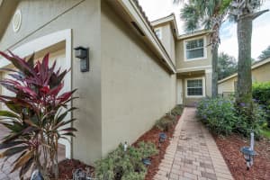 10941 Bitternut Hickory Ln, Boynton Beach, FL 33437 - MLS#F10517713