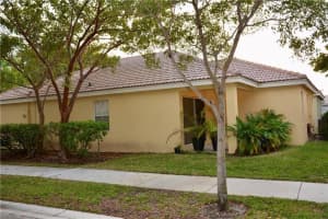 4153 Pine Ridge Ln, Weston, FL 33331 Sold 08/20/25