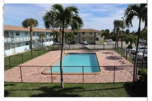 651 Nw 42nd Ct 103, Deerfield Beach