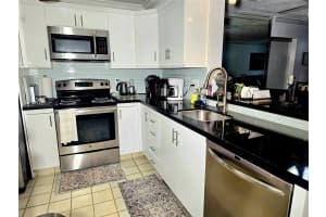 2002 Granada Dr K3, Coconut Creek, FL 33066 - MLS#F10517804