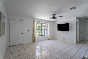 12053 Colony Ave, Palm Beach Gardens, FL 33410 - MLS#F10517811