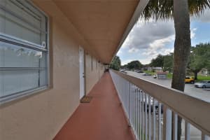9930 Twin Lakes DR 7-L, Coral Springs, FL 33071 - MLS#F10517827