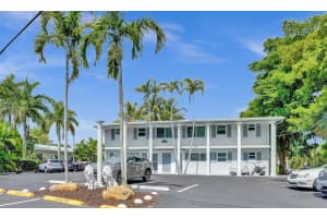 1821 Middle River Dr 6, Fort Lauderdale, FL 33305 - MLS#F10517868