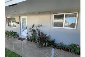 916 NW 26 Street 916, Wilton Manors, FL 33311 - MLS#F10517872