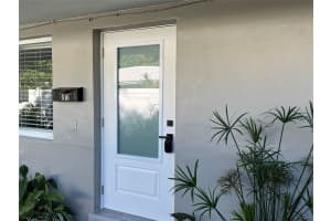 916 NW 26 Street 916, Wilton Manors, FL 33311 - MLS#F10517872