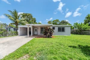 745 NW 144th St, Miami, FL 33168 - MLS#F10517886