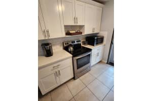3212 NE 7th St 1, Pompano Beach, FL 33062 - MLS#F10517902