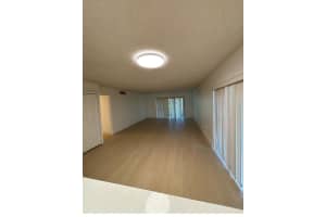 235 Lakeview Dr 104, Weston, FL 33326 - MLS#F10517906