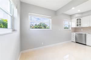 609 NE 13th Ave 303, Fort Lauderdale, FL 33304 - MLS#F10517917