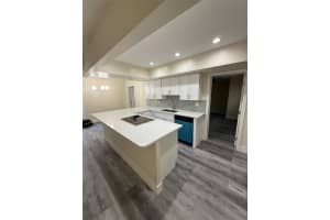 7807 Nw 73rd Ave, Tamarac