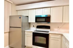 1502 Whitehall Drive, Davie, FL 33324 - MLS#F10517986