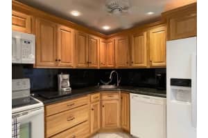 305 N POMPANO BEACH BLVD PH10, Pompano Beach, FL 33062 - MLS#F10517995