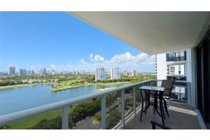 3675 N Country Club Dr 2007, Miami, FL 33180 Sold 11/10/25