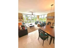 2821 N Ocean Blvd 405S, Fort Lauderdale, FL 33308 - MLS#F10518015
