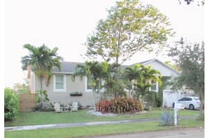 9760 Sw 211th St, Cutler Bay