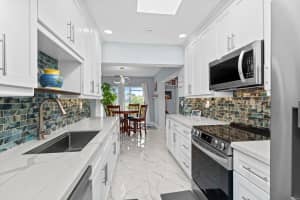 5100 Yellow Pine Lane, Tamarac, FL 33319 - MLS#F10518067