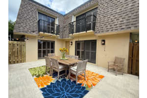 2911 Sw 22nd Cir 37b, Delray Beach