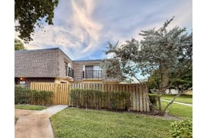 2911 SW 22nd Cir 37B, Delray Beach, FL 33445 - MLS#F10518084