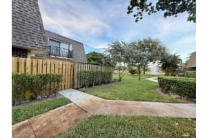 2911 SW 22nd Cir 37B, Delray Beach, FL 33445 - MLS#F10518084