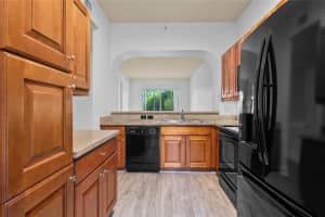 3500 Oaks Clubhouse Dr 109, Pompano Beach, FL 33069 - MLS#F10518086