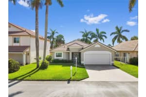 21300 Millbrook Ct, Boca Raton