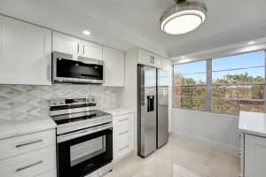 2901 Victoria Cir M4, Coconut Creek, FL 33066 - MLS#F10518140