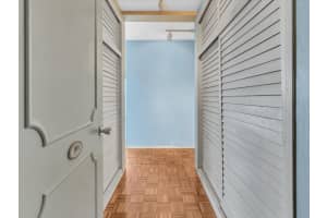 3233 NE 34th St 911, Fort Lauderdale, FL 33308 Sold 09/23/25