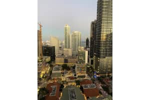 999 Sw 1st Ave 3011, Miami