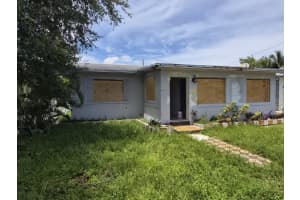 2335 Roosevelt St, Hollywood
