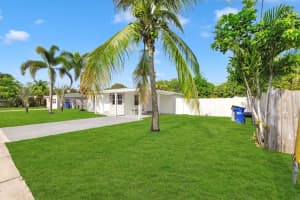 2533 NE 12th Ter, Pompano Beach, FL 33064 - MLS#F10518173