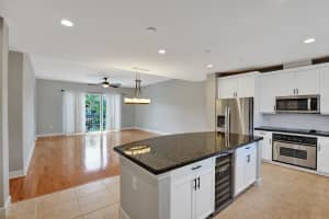 1861 Coral Heights Blvd, Oakland Park, FL 33308 - MLS#F10518188